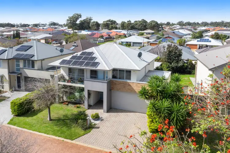 Second view of Homely house listing, 2 Arcot Court, Meadow Springs WA 6210