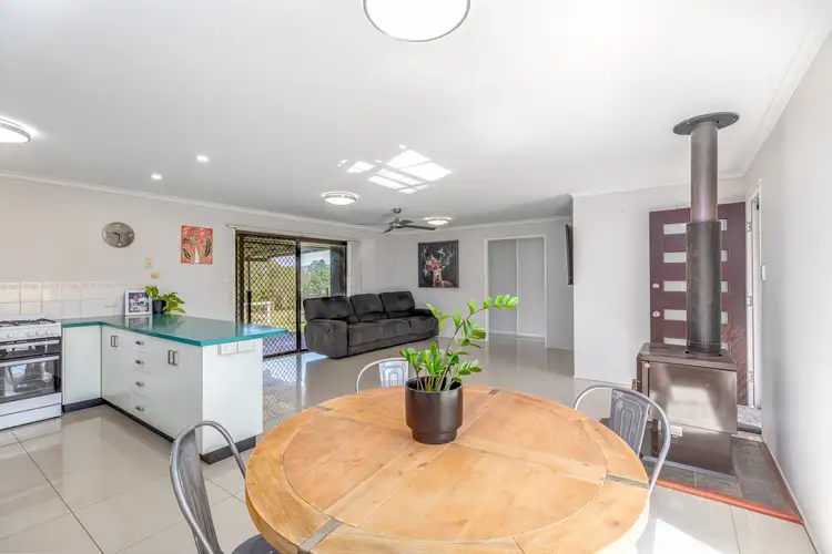 32 Limestone Drive, Widgee QLD 4570