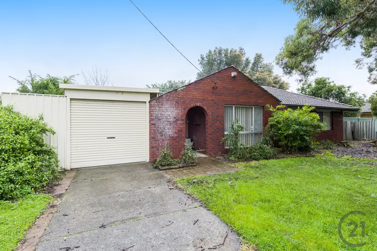 Second view of Homely house listing, 3 Cronin Place, Armadale WA 6112