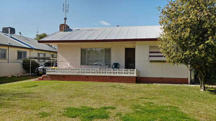 30 Show Street, Forbes NSW 2871