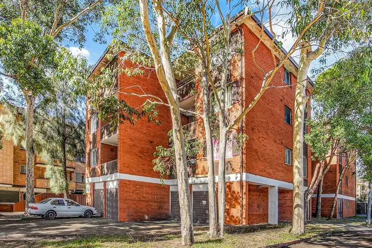 Main view of Homely unit listing, 12/53 Hamilton Road, Fairfield NSW 2165