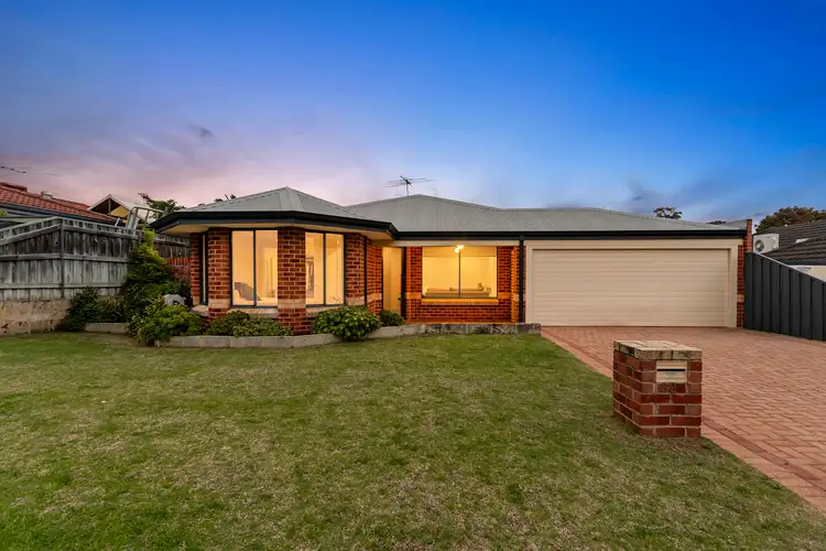 32 Durrington Glade, Clarkson WA 6030