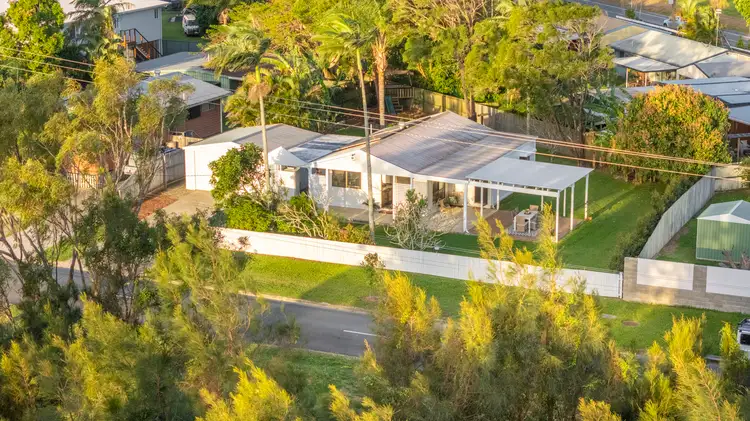 5 Finland Road, Pacific Paradise QLD 4564