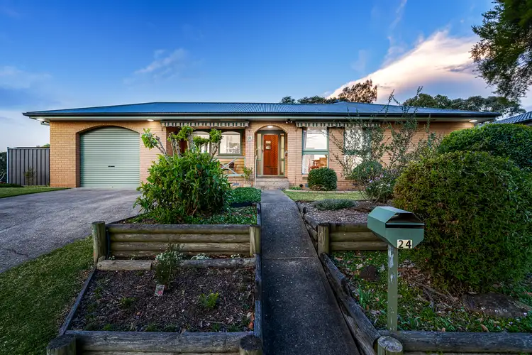 24 Shanke Crescent, Kings Langley NSW 2147