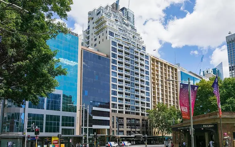 1802/281 Elizabeth Street