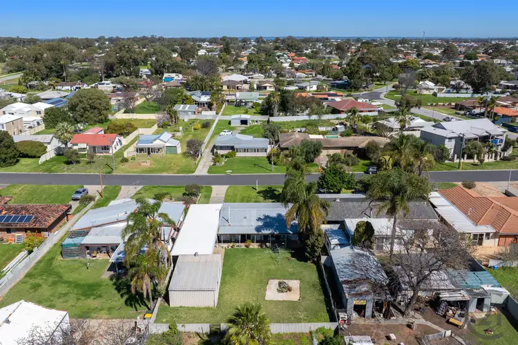 Sixth view of Homely house listing, 4 Eacott Street, Mandurah WA 6210