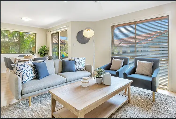55/316 Long Street East