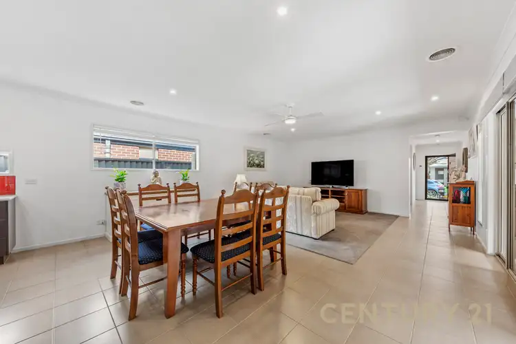 Fifth view of Homely house listing, 6 Westwood Grove, Pakenham VIC 3810