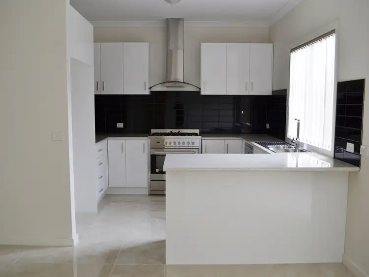 Third view of Homely house listing, 2/42 Tuscany Rise, Pakenham VIC 3810