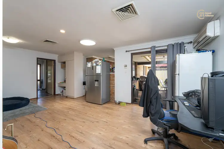 Fifth view of Homely house listing, 16 Stewart Way, Noranda WA 6062