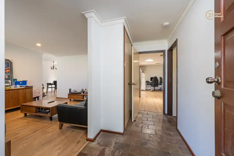 Sixth view of Homely house listing, 16 Stewart Way, Noranda WA 6062