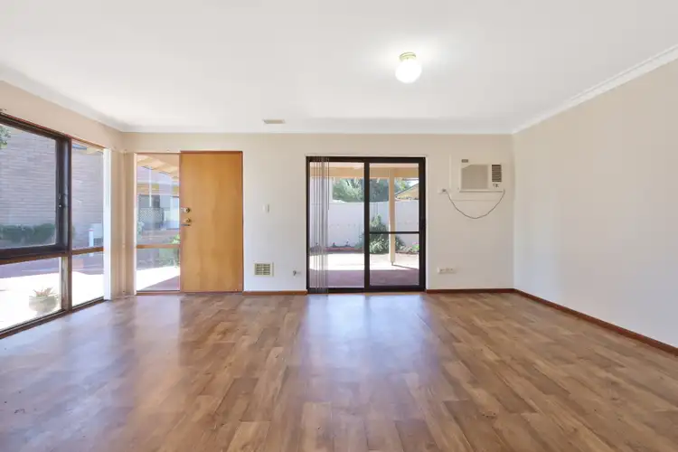 Fourth view of Homely unit listing, 1/14 Vista Avenue, Rockingham WA 6168