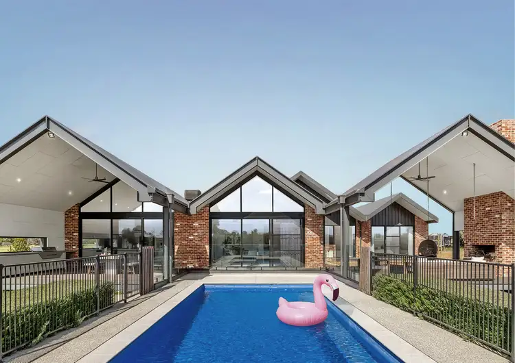 66 Pinerate Place, Echuca VIC 3564