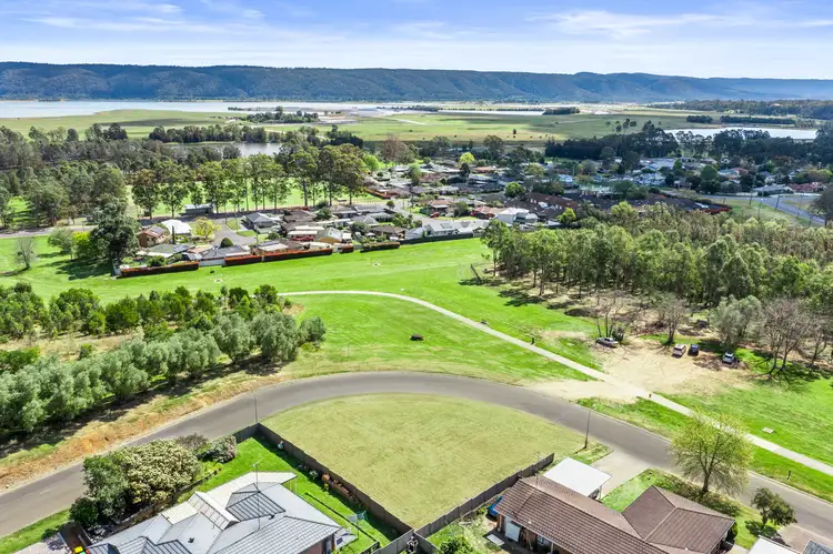 53 Soling Crescent, Cranebrook NSW 2749