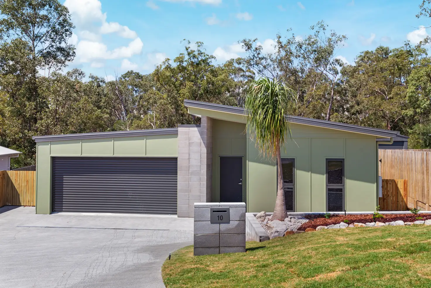 Main view of Homely house listing, 10 Bluebell Court, Southside QLD 4570