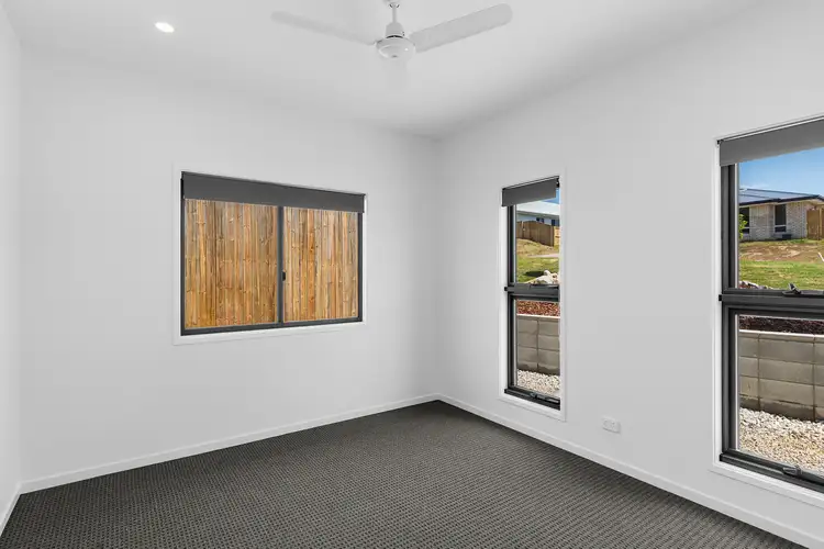 Fifth view of Homely house listing, 10 Bluebell Court, Southside QLD 4570