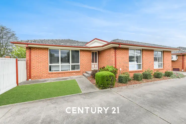 Main view of Homely unit listing, 1/17 Dyer Court, Clarinda VIC 3169