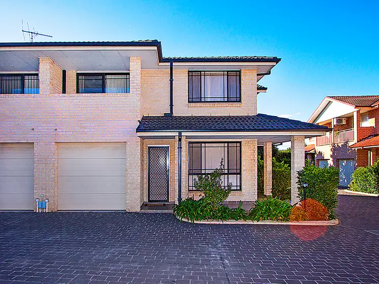 Main view of Homely townhouse listing, 3/10-12 Yerona Street, Prestons NSW 2170