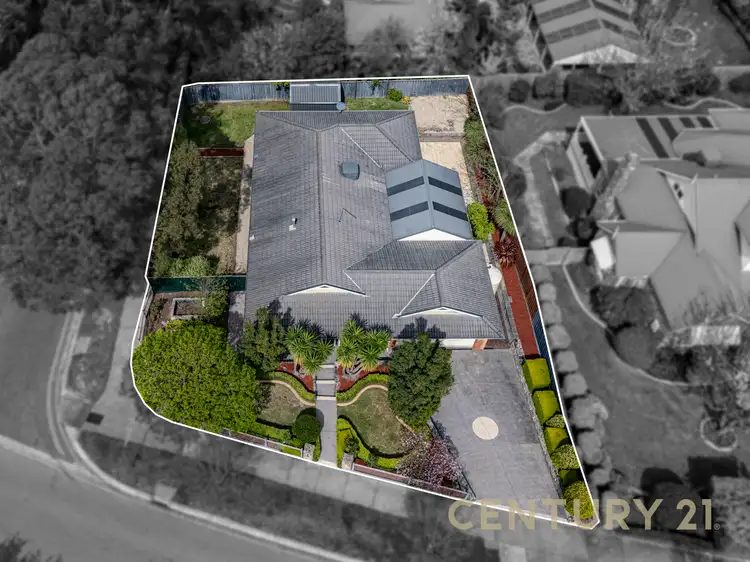 Main view of Homely house listing, 9 Overland Rise, Pakenham VIC 3810