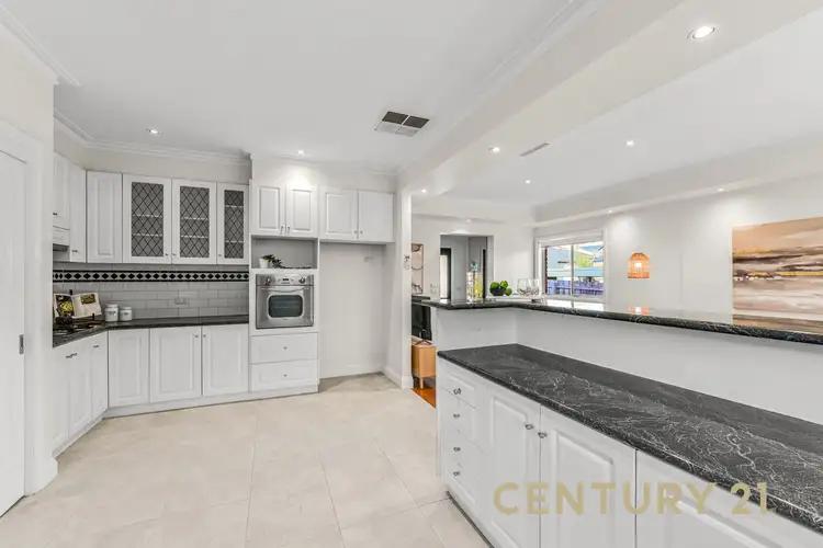Fourth view of Homely unit listing, 2/9 Koonalda Grove, Dandenong North VIC 3175