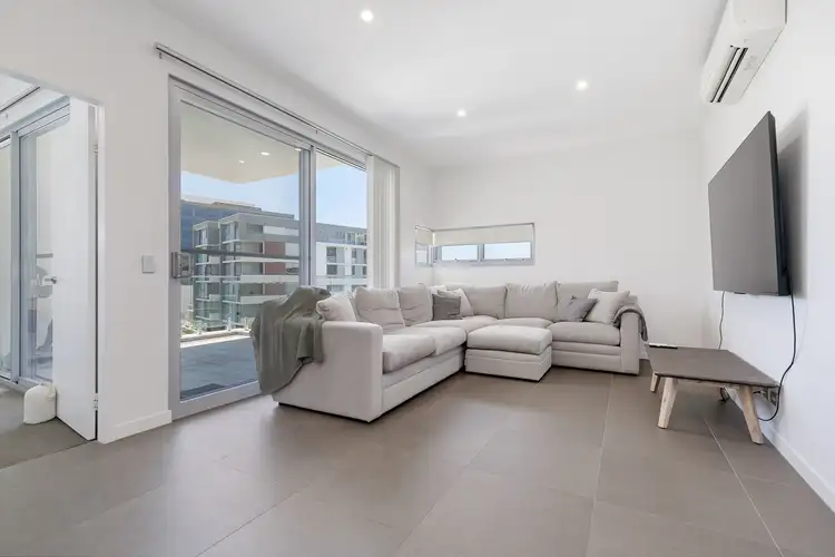 Fifth view of Homely apartment listing, 61/8 Hawksburn Road, Rivervale WA 6103