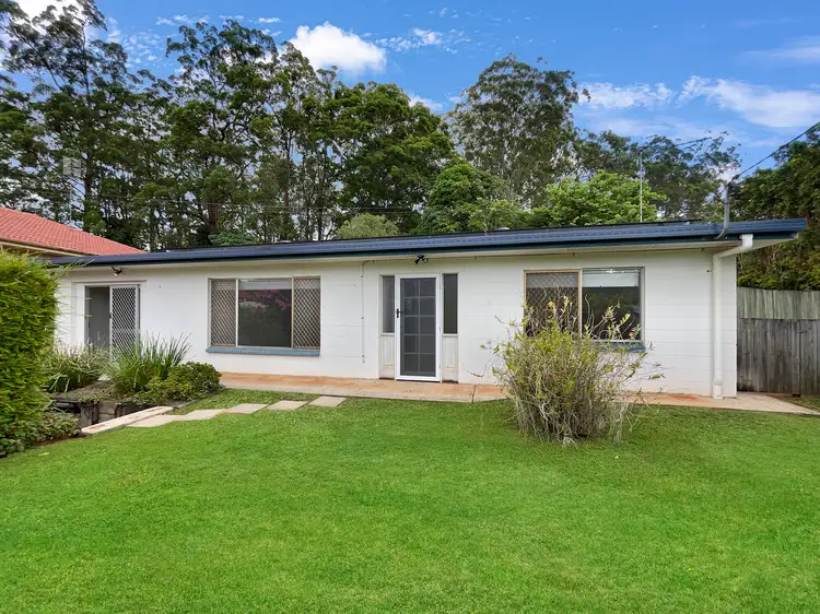 Second view of Homely house listing, 10 Inglewood Court, Palmwoods QLD 4555