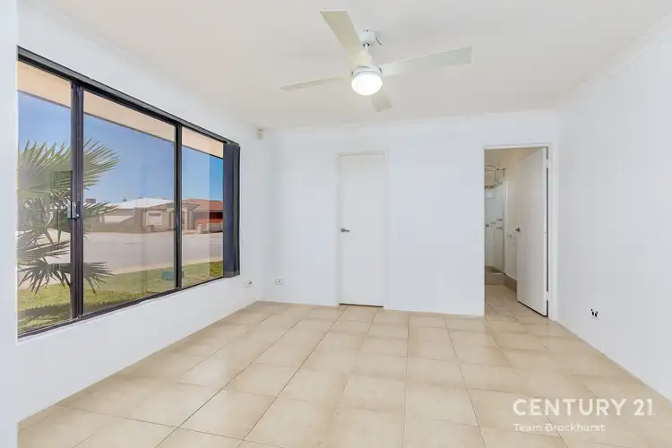 Fifth view of Homely unit listing, 13 Waxberry Gardens, Canning Vale WA 6155