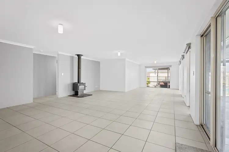 Seventh view of Homely house listing, 8 Meteor Pass, Australind WA 6233