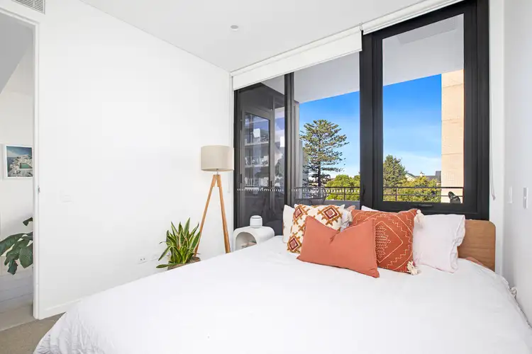 Fifth view of Homely unit listing, 6402/32-34 Wellington Street, Bondi NSW 2026