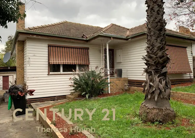 3 Joan Court