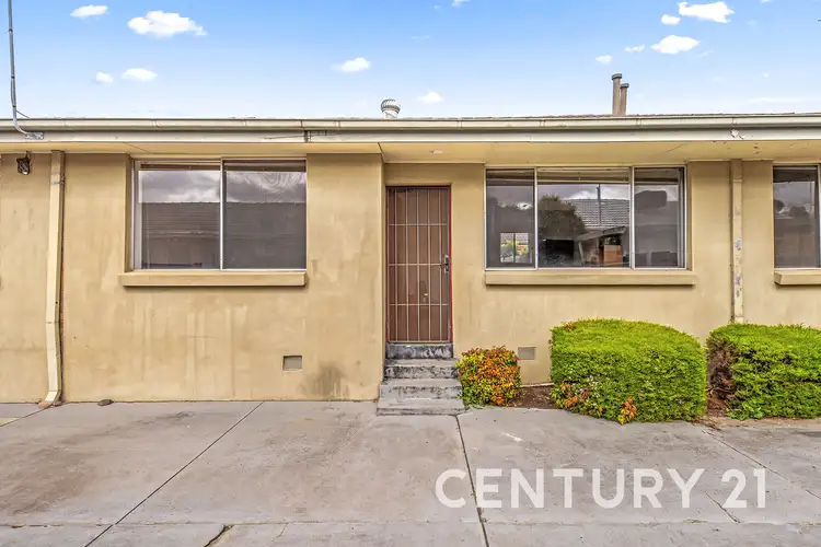 4/15 Wilma Avenue, Dandenong VIC 3175