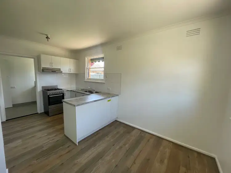 Fifth view of Homely house listing, 3 Neville Court, Springvale VIC 3171