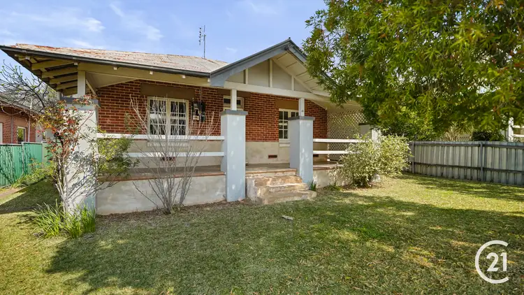 45 Regent Street, Forbes NSW 2871