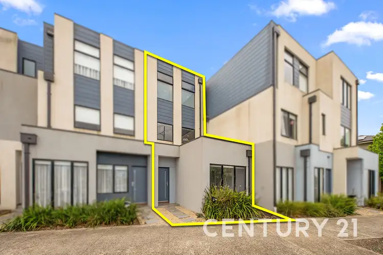 Main view of Homely townhouse listing, 4/3 Park Orchard Drive, Pakenham VIC 3810
