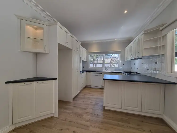 53 Wells Road