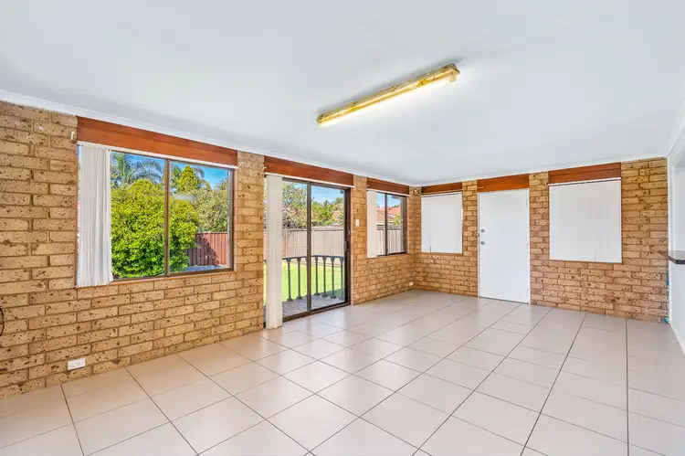 Fifth view of Homely house listing, 46 The Parkway, Bradbury NSW 2560