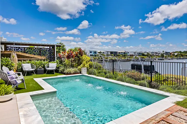 16 Riviera Place, Mountain Creek QLD 4557