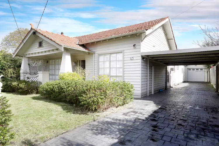 43 Carlyon Street