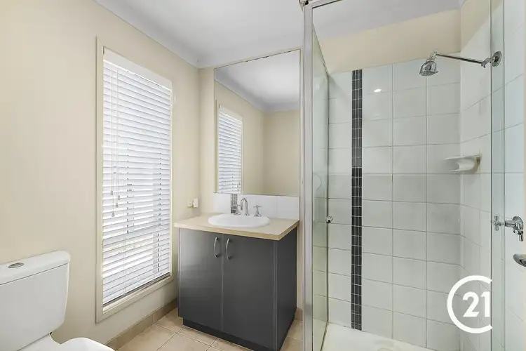 Second view of Homely house listing, 8 Skye Avenue, Moama NSW 2731