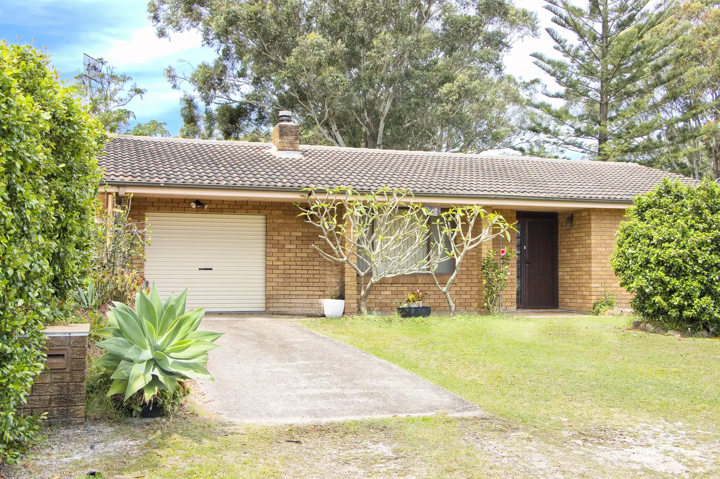 Main view of Homely house listing, 18 Dolphin Avenue, Hawks Nest NSW 2324