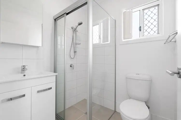 Fifth view of Homely studio listing, 4/19 Sandy Camp Road, Wynnum West QLD 4178