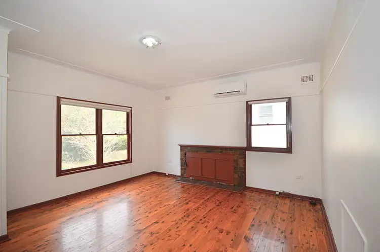 Fourth view of Homely house listing, 10 Phillip Street, St Marys NSW 2760