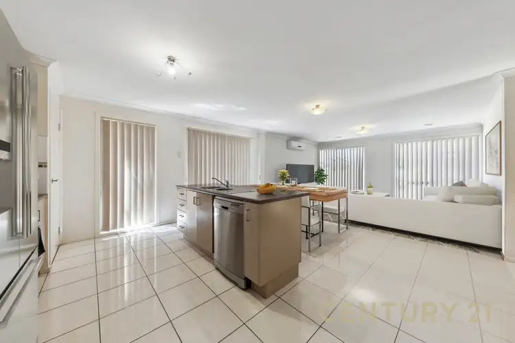 Sixth view of Homely house listing, 31 Salvia Avenue, Pakenham VIC 3810