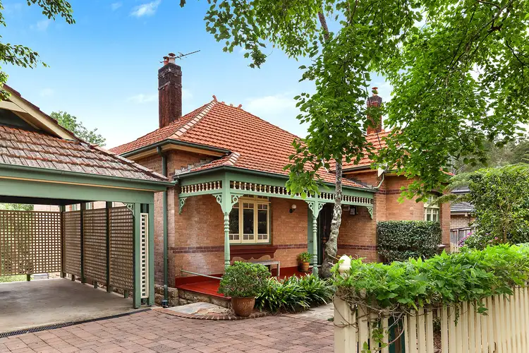 39 Kissing Point Road