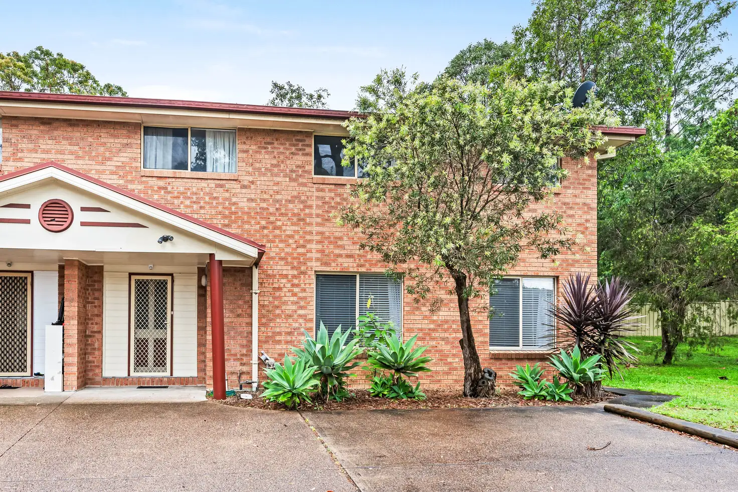 Main view of Homely townhouse listing, 4/35 Robinson Avenue, Lambton NSW 2299