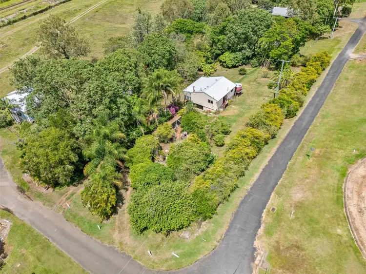 Second view of Homely house listing, 8 Larner Street, Tiaro QLD 4650
