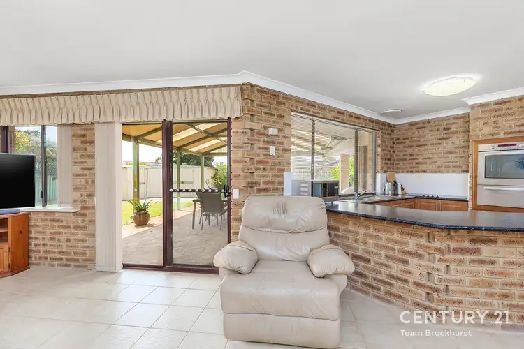 Second view of Homely house listing, 10 Pinedale Way, Safety Bay WA 6169