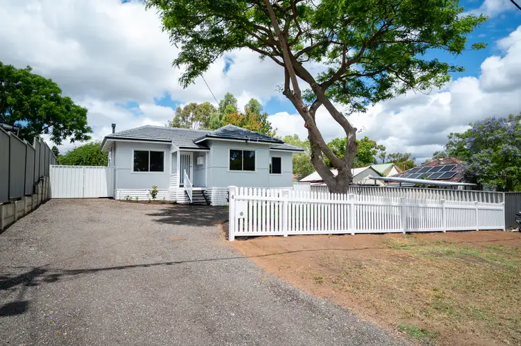 4 Balga Place, Koongamia WA 6056