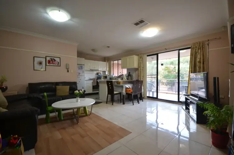 Third view of Homely apartment listing, 5/62 Fullagar Road, Wentworthville NSW 2145