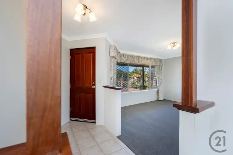 Sixth view of Homely house listing, 10 Mariner Place, Halls Head WA 6210